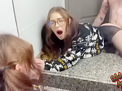 Gera Geyn – Stretched The Mouth And Pussy Of A Beautiful Girl And Came On Her Pretty Face